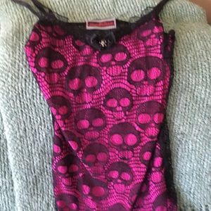 Jawbreaker skull tank
